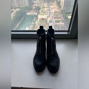 H&M black chunky zip up boots